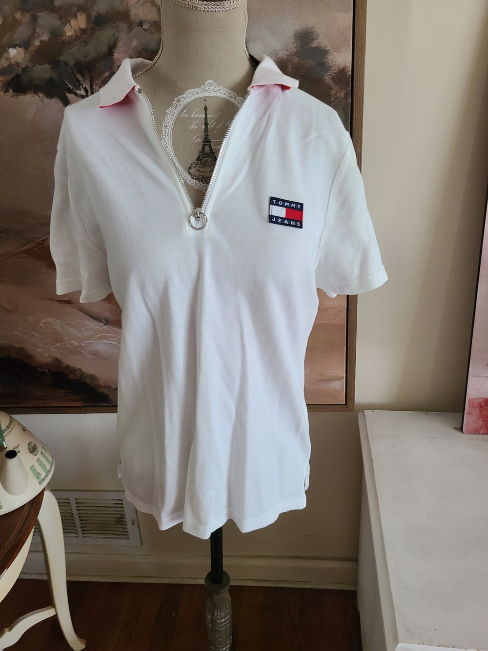 Tommy Jeans White Polo Zip Shirt with Red Collar Accent